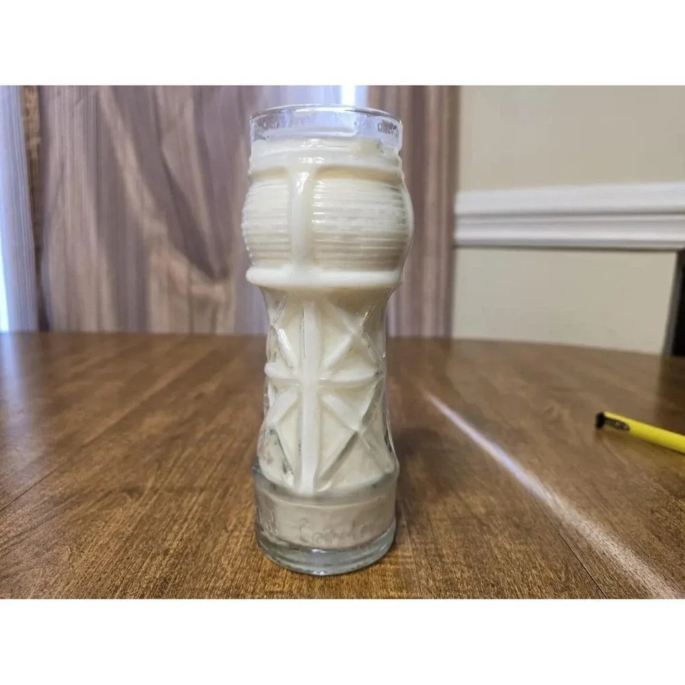 Handmade Ocean Breeze Scented Candle in Red Lobster 35th Anniversary Glass D139